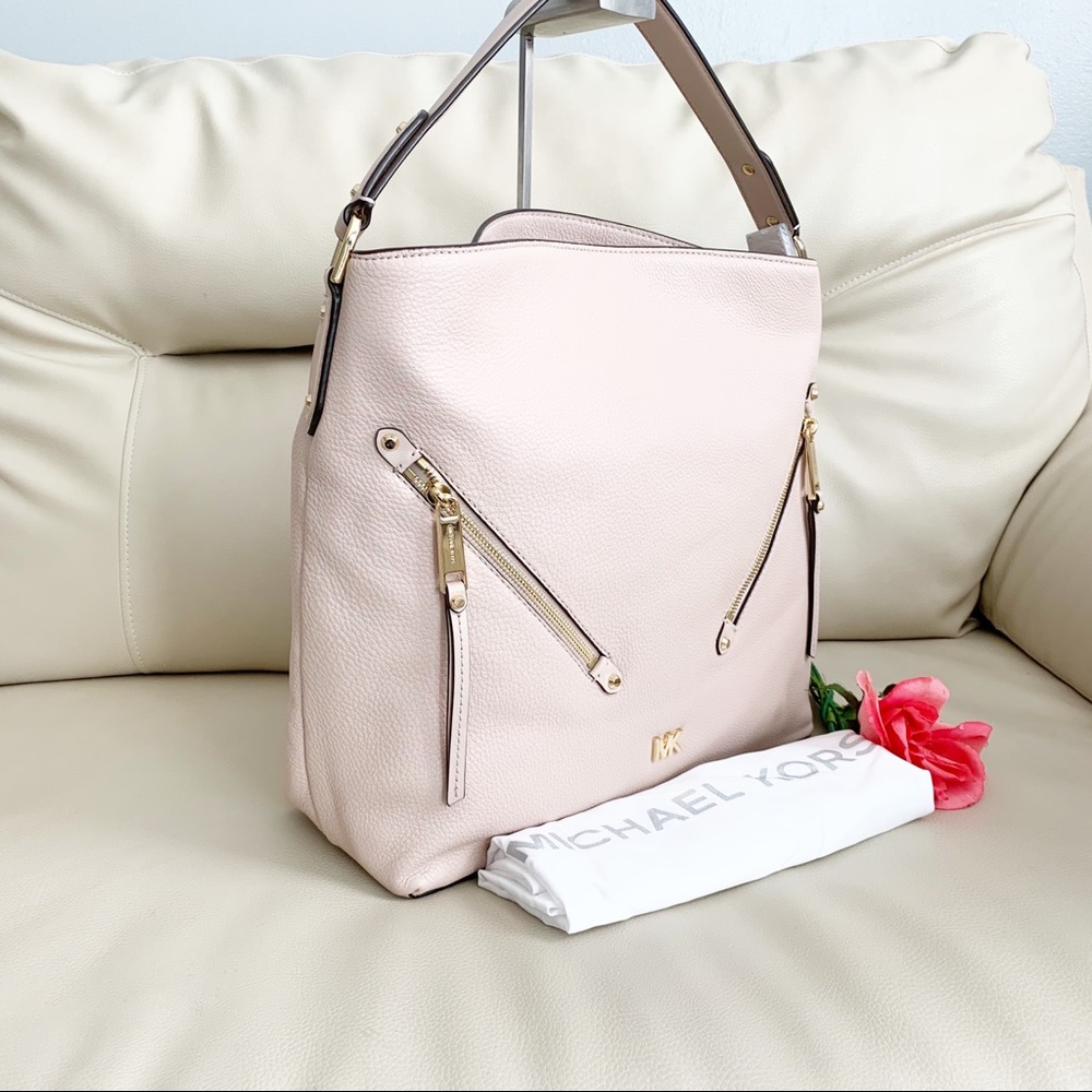 NWT Michael Kors Evie Hobo Bag - Picture 2 of 6